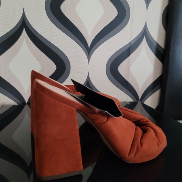 Wrong size - Picture 2 of 3